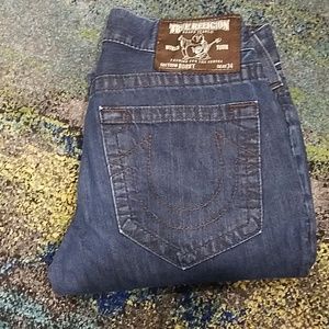 True Religion 30/34"Bobby" medium wash